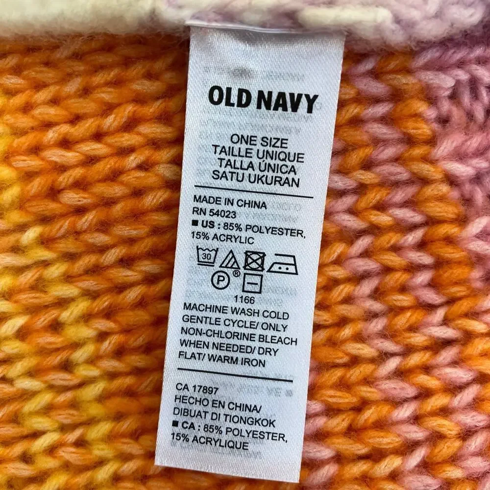 Old Navy Matching Hat and Scarf Set Rainbow Color Chunky Knit Sweater Fabric